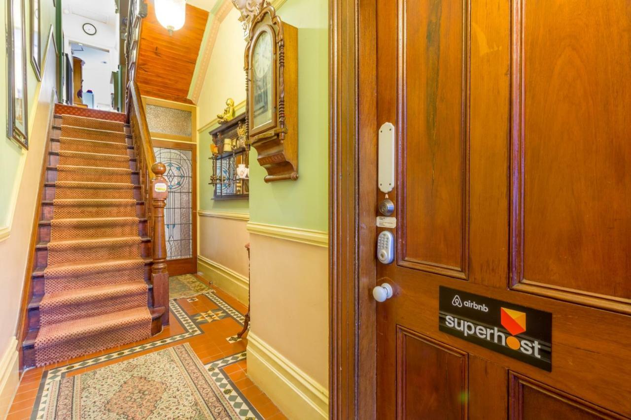 Superb Surry Hills Studio Room - Great Location Sydney Luaran gambar